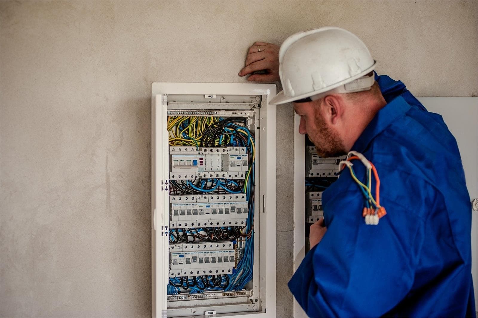 Mantenimiento de las instalaciones eléctricas, ¿es necesario? - Imagen 1